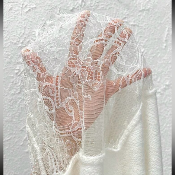 Cozy Sheer Mesh Eyelash Lace Pearls Sweater Top - Picture 7 of 7